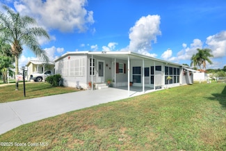 904 Thrush Cir, Sebastian, FL 32976