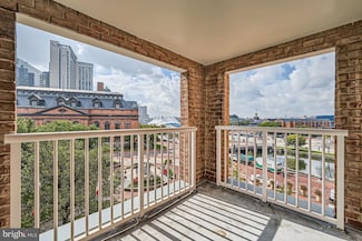 250 President St Unit 212, Baltimore, MD 21202