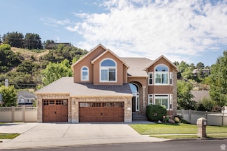 2818 E Falcon Way, Sandy, UT 84093