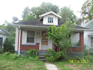 702 7th Ave, Middletown, OH 45044