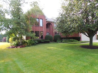 2961 Kingston Dr, Buffalo Grove, IL 60089