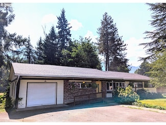 48294 Hills St, Oakridge, OR 97463