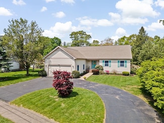 24 Christina Dr, Walpole, MA 02081