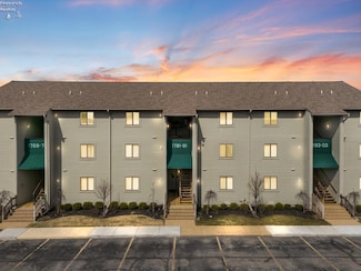 1789 N Windward Dr, Port Clinton, OH 43452