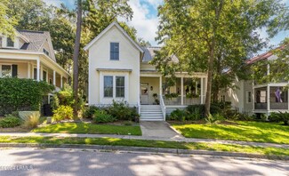 31 Bostick Cir, Beaufort, SC 29902