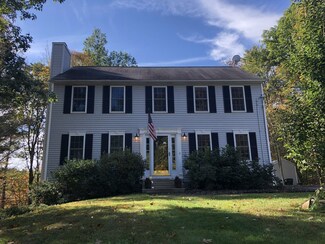 5 Mockingbird Ln, Brookfield, MA 01506