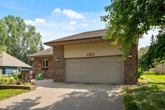 12415 50th Ave N, Plymouth, MN 55442