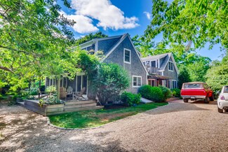 653 Edgartown Rd, West Tisbury, MA 02575