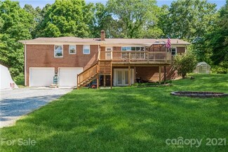 1035 Whispering Pines Dr, China Grove, NC 28023