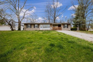 802 Ganahl Dr, Ballwin, MO 63011