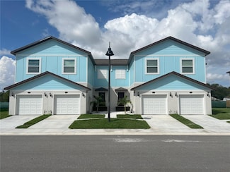 2044 Silverstone Cir, Clearwater, FL 33760