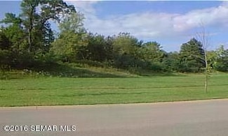 136 Hillwood Dr, Lake City, MN 55041