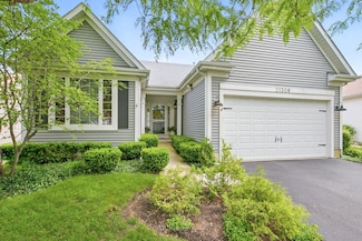 21308 Brush Lake Dr, Crest Hill, IL 60403