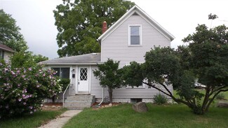 1932 Decamp Ave, Elkhart, IN 46516