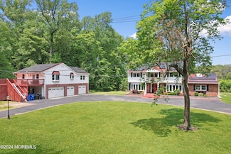 203 Woodland Dr, Lincroft, NJ 07738