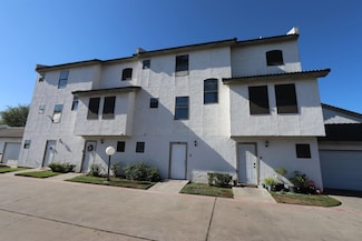 100 W Village Blvd Unit 10, Laredo, TX 78041