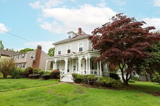 50 Maple St Unit 1, Braintree, MA 02184