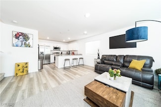 2849 Desert Mosaic Ln Unit 5, Las Vegas, NV 89183