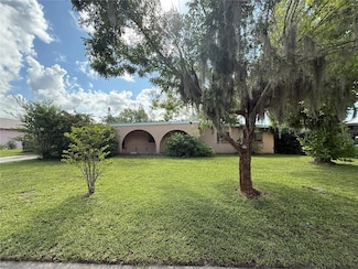 5527 Sandalwood Dr, Orlando, FL 32839