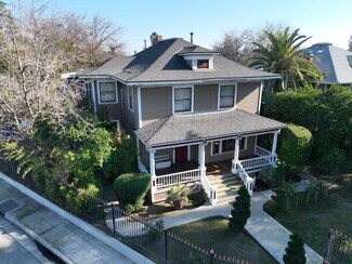 340 N Fulton St, Fresno, CA 93701