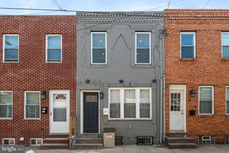 912 Cantrell St, Philadelphia, PA 19148
