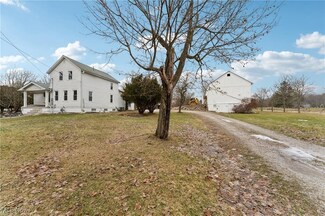 4690 Akins Rd, North Royalton, OH 44133