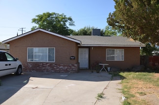 1076 Lincolnwood Cir, Hanford, CA 93230