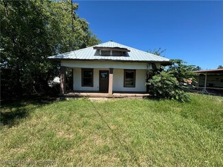 403 Linda Ln, van Buren, AR 72956