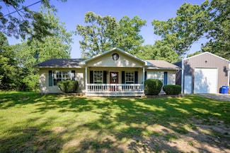 7230 Private Road 1830, West Plains, MO 65775