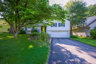 135 Brookside Rd, Newington, CT 06111