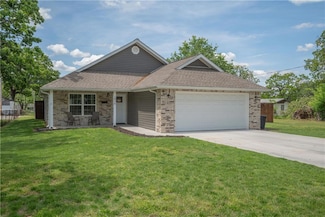 1816 Joplin St, Galena, KS 66739