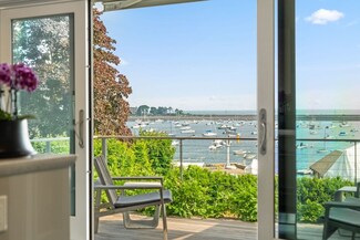 5 Redstone Ln, Marblehead, MA 01945