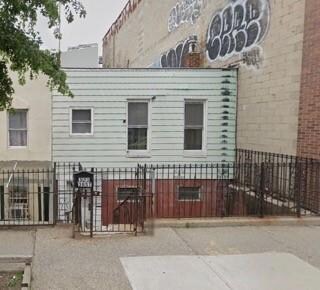 323 38th St, Brooklyn, NY 11232