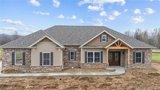 41 Packet Blvd, Vevay, IN 47043
