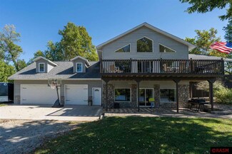 49523 Sakatah Ln, Waterville, MN 56096