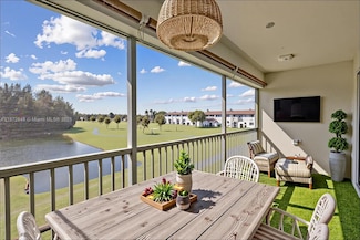 900 SW 125th Way Unit R412, Pembroke Pines, FL 33027