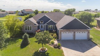 805 S Carroll St, Slater, IA 50244