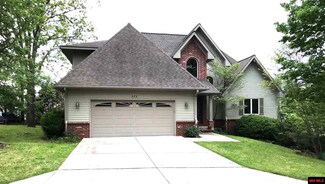 372 Virginia Lee Dr, Cotter, AR 72626