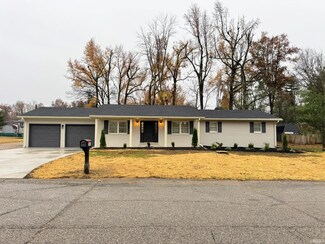 7633 Sherra Ln, Newburgh, IN 47630