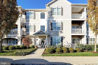 732 Timberlake Dr, Trenton, NJ 08618