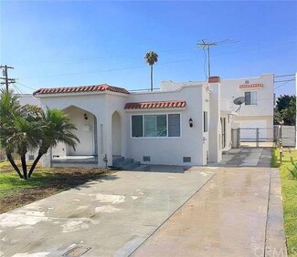 2740 Live Oak St, Huntington Park, CA 90255
