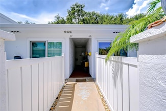 1655 S Highland Ave Unit B118, Clearwater, FL 33756