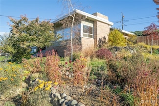 835 S Kiefer Dr, Moses Lake, WA 98837