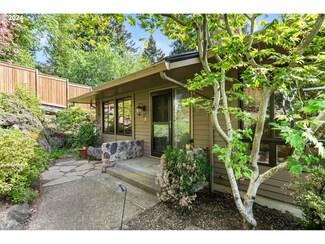 69 Condolea Terrace Unit H17, Lake Oswego, OR 97035