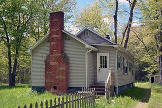 11522 Landon Rd, Baroda, MI 49101