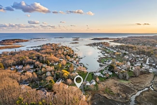 22 Pier Rd Unit 2, Kennebunkport, ME 04046