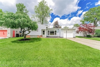 260 Colgate Ave, Elyria, OH 44035