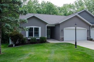 8088 Bay Arbor Dr Unit 2, Augusta, MI 49012