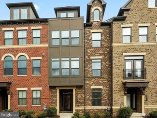 43478 Charitable St, Ashburn, VA 20147
