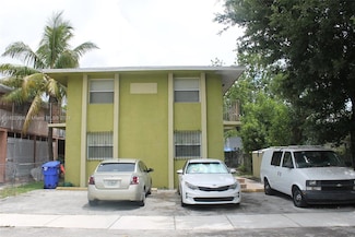 195 NW 68th St, Miami, FL 33150